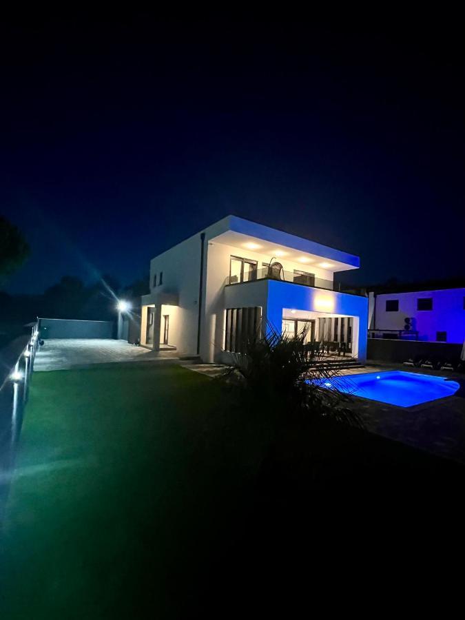 Villa Mila Врси Экстерьер фото